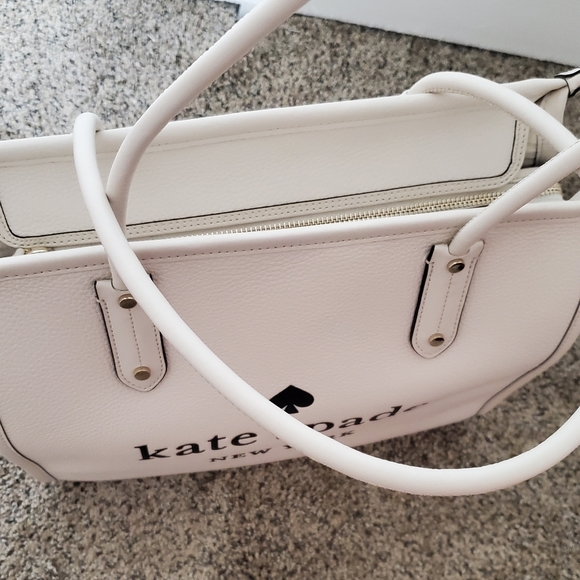 ❤️❤️SOLD❤️❤️Kate spade ella tote-parchment - Picture 12 of 16